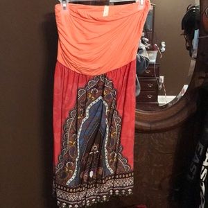 EUC - strapless peach dress with boho Bottom